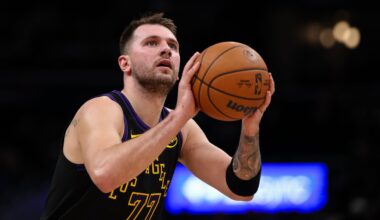 Luka Dončić has a triple-double (26 points, 11 assists, 10 rebounds) before halftime