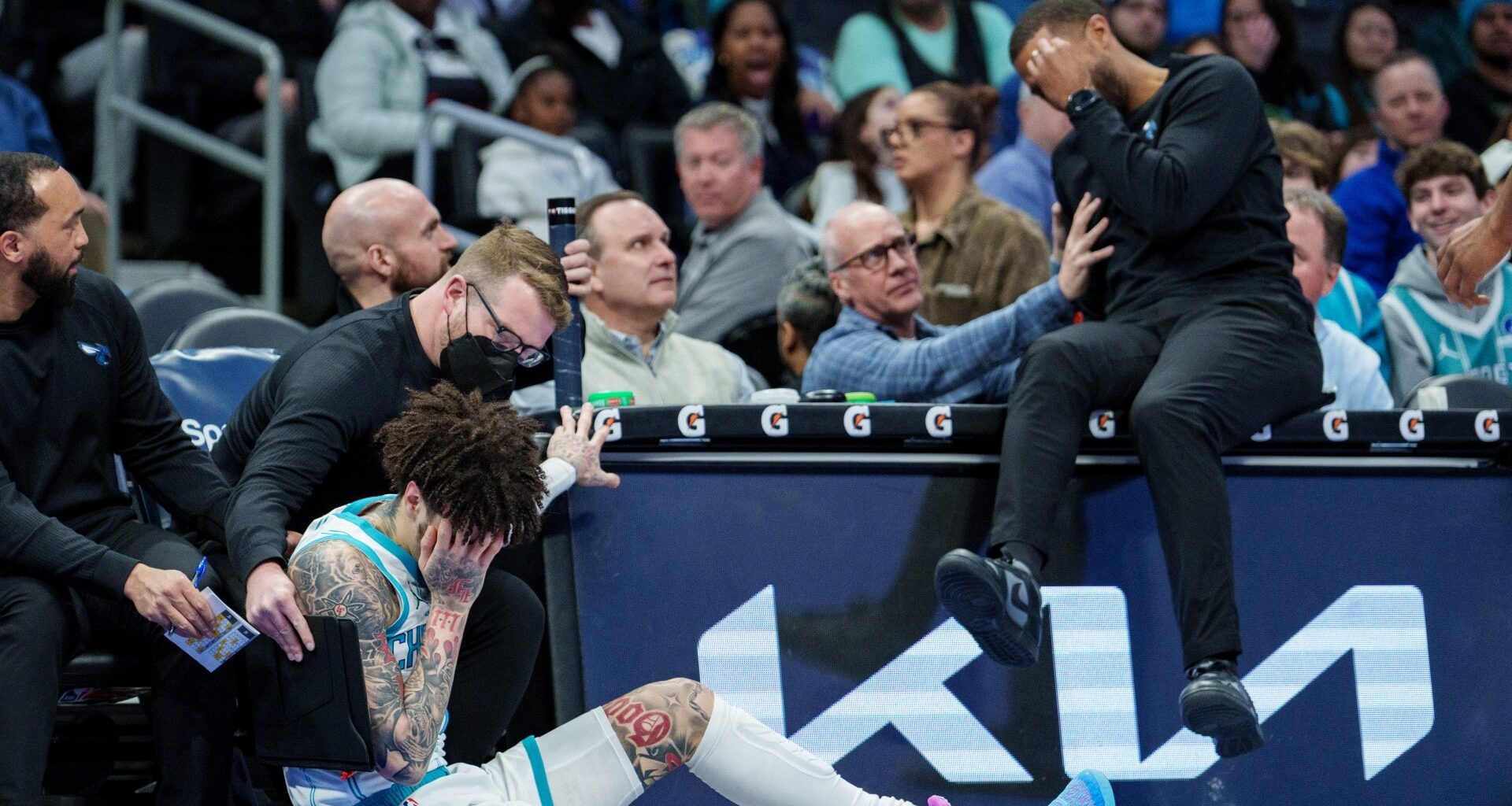 Live Updates: Anthony Edwards' Timberwolves take on Jaren Jackson Jr.'s Grizzlies on Peacock