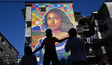 Artist recycles a theme creating ‘Latin American Mona Lisa’ in El Salvador with plastic bottle caps