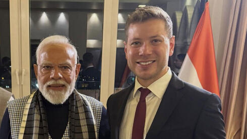 Indian officials upset after surprise appearance by Netanyahu’s son at Modi dinner