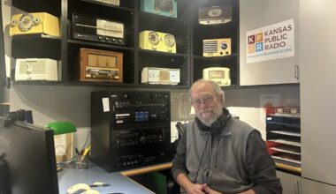 After 43 years across Kansas airwaves, Darrell Brogdon reflects on his career ahead of his retirement | News, Sports, Jobs