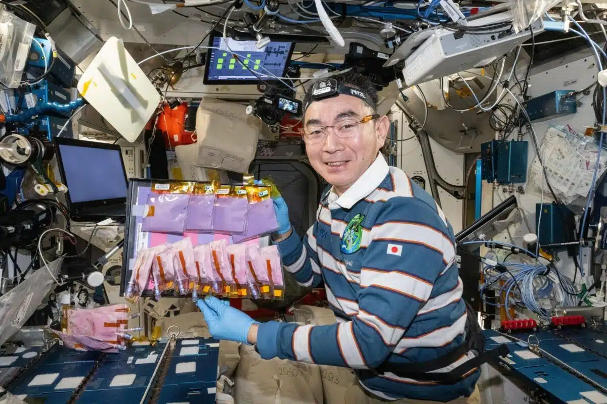 Kimiya Yui Presents Probiotic Yogurt Cultures For The Bionutrients 3 Study Aboard The Iss.