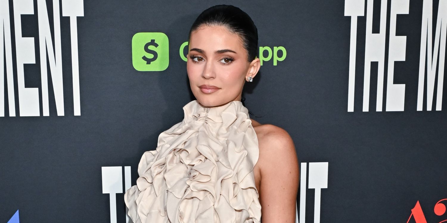 Kylie Jenner's Butter Yellow Minidress Plunges Down to Her Ribcage