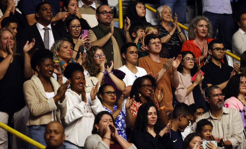 Fans in the audience applaud during the "Songs of Hope" tour concert by The Tabernacle Choir and Orchestra at Temple Square at Ginasio do Ibirapuera in São Paulo, Brazil, Friday, Feb. 27, 2026.