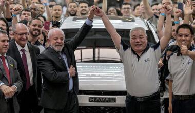 Brazil's President Luiz Inácio Lula da Silva and Great Wall Motor CEO Mu Feng inaugurate an electric and hybrid vehicle plant in Iracemápolis, Brazil in August 2025.