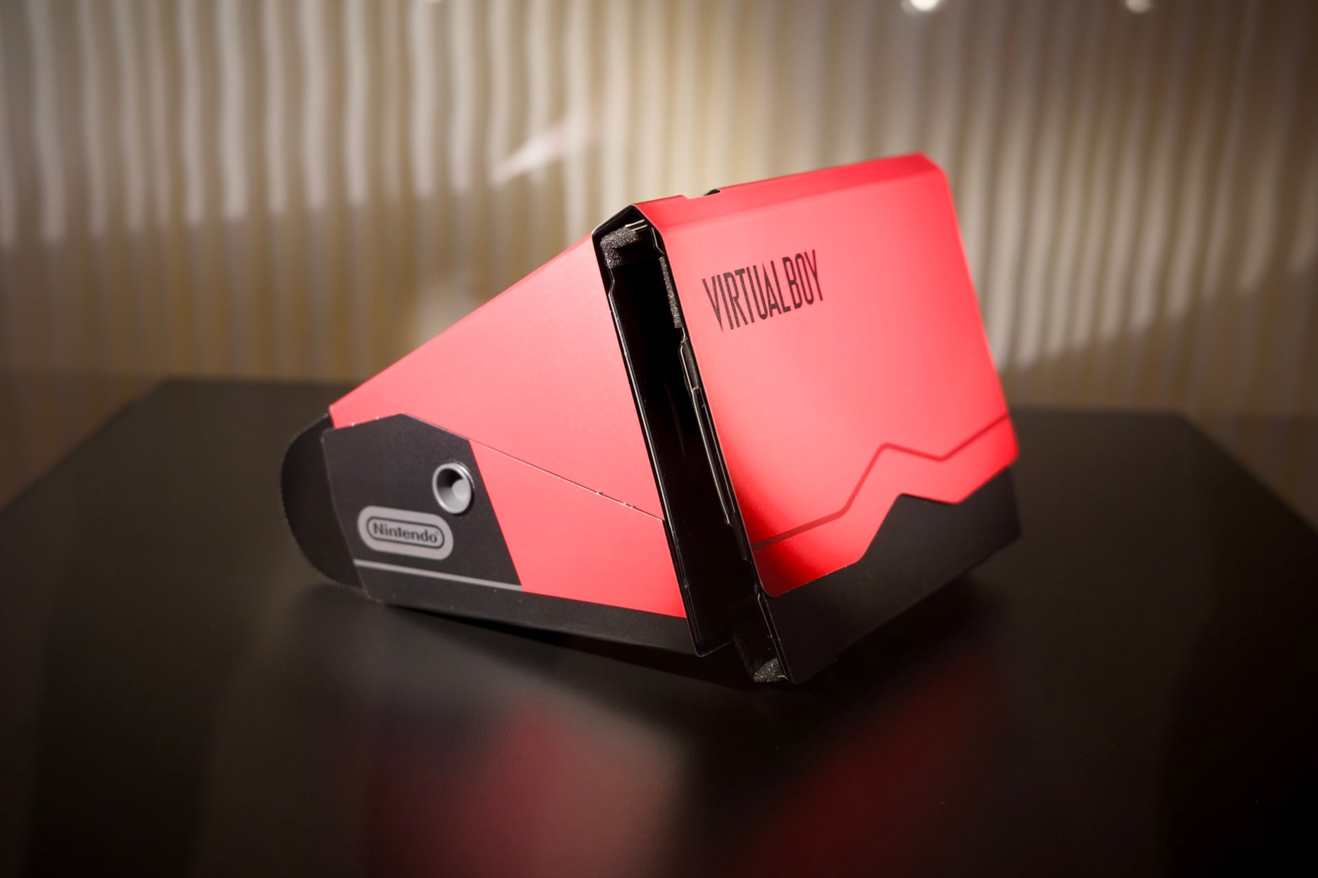 Nintendo Virtual Boy Cardboard 1