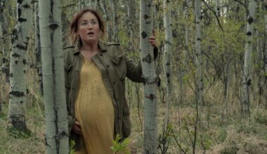 Ashley Johnson as Anna in The Last of Us