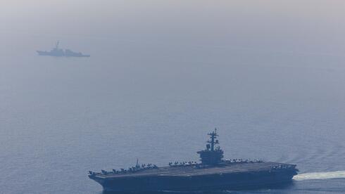 Witkoff and Kushner visit aircraft carrier, Iran issues warning: “We are ready”