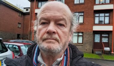 I'm stuck in a retirement flat with a £4,000 service charge