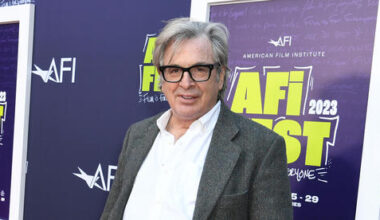 Robert Carradine, ‘Revenge of the Nerds’ and ‘Lizzie McGuire’ actor, dies by suicide