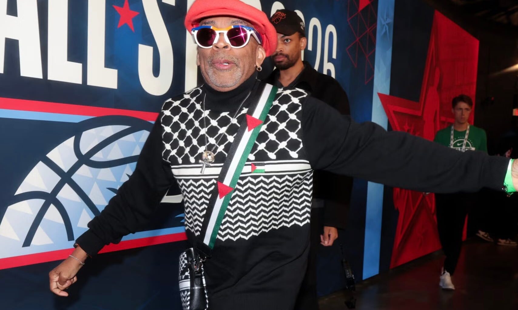 Spike Lee wears pro-Palestinian outfit to NBA All-Star Game featuring 1st Israeli player