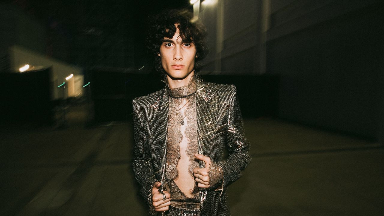 Sombr on Embracing “Disco Ball” Dressing at the 2026 Grammys