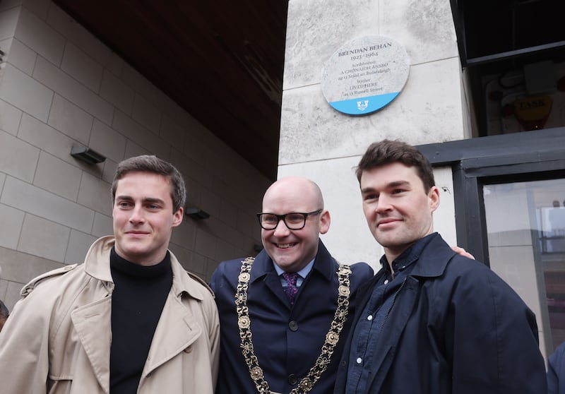 Rupert and Guy Walker, grandsons of Brendan Behan, with Lord Mayor of Dublin Ray McAdam. Photograph: Alan Betson
