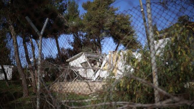 Israel cuts off water and electricity to UNRWA in Jerusalem｜Arab News Japan