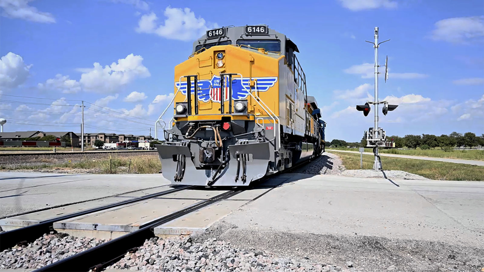 Union Pacific and Wabtec Sign $1.2B Deal to Modernize Locomotives