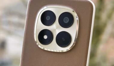 One of the best mid-range camera phones thanks to 200MP? Xiaomi Redmi Note 15 Pro Plus vs Galaxy S25 Ultra