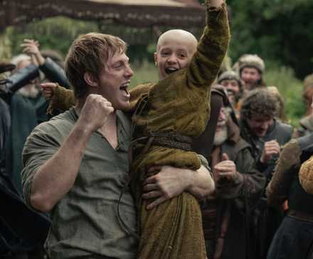 Duncan and Egg cheering in A Knight of the Seven Kingdoms.