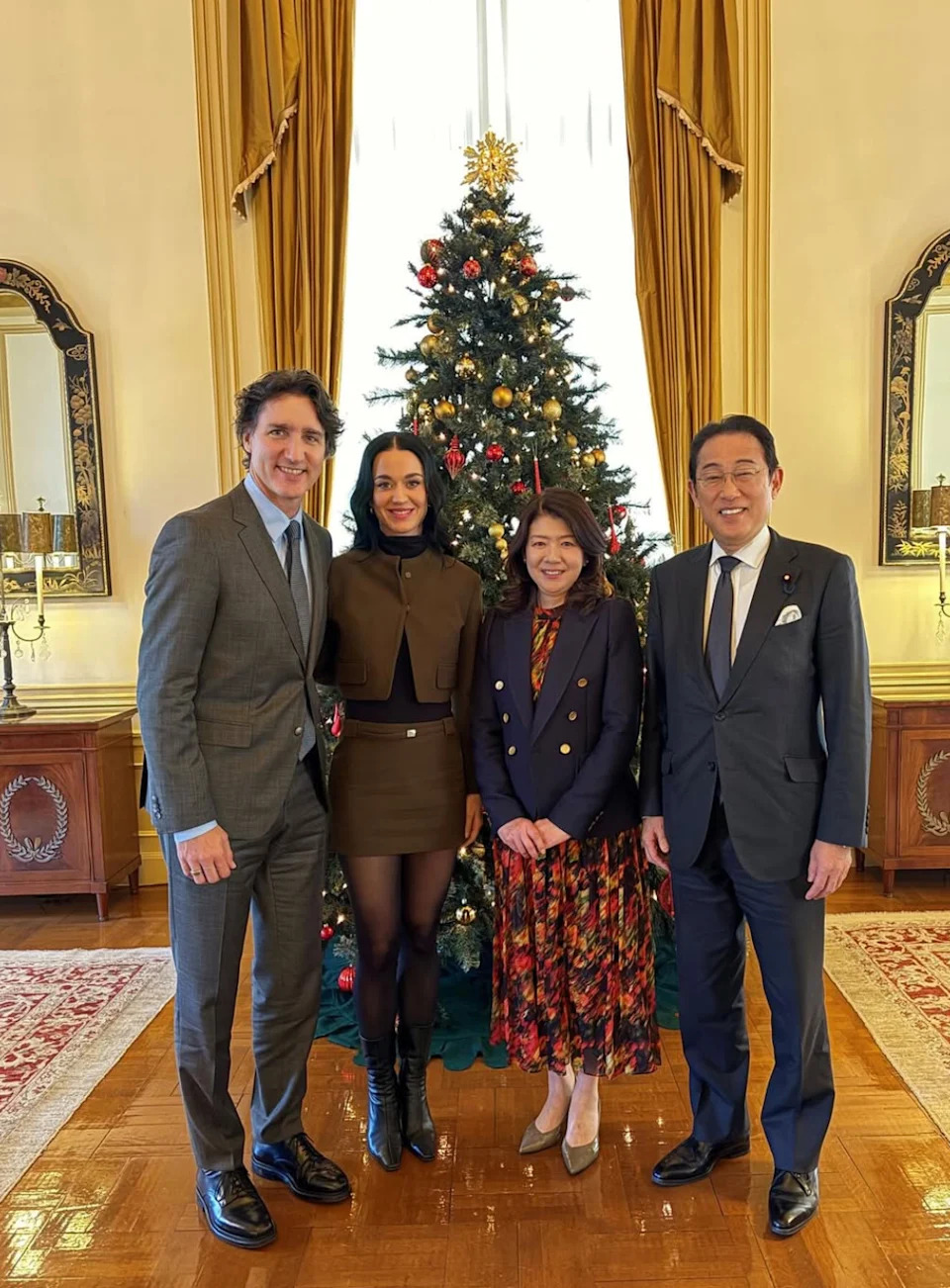 <span class="wp-caption-text">Instagram: Fumio Kishida</span>