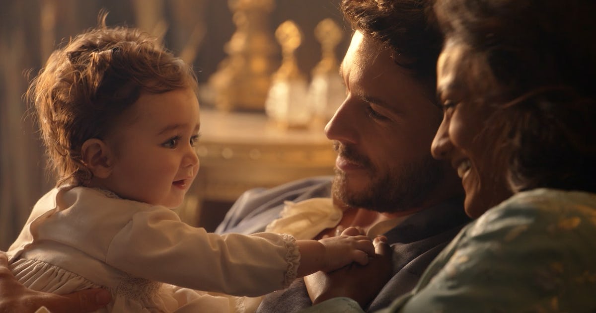 'Bridgerton' Fans Spot Sweet Kate & Anthony Detail In Season 4