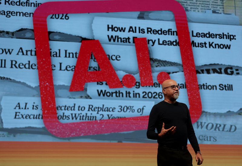 India IT industry surpasses $300 billion amid AI‑driven challenges, openings