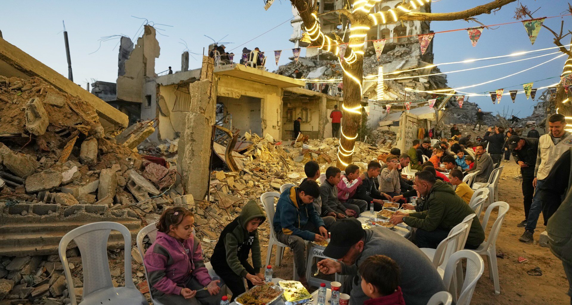 Ramadan in Gaza: Cost of iftar doubles as genocidal war devastates economy | Israel-Palestine conflict