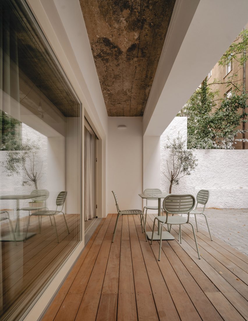 Bakery conversion by BekArch