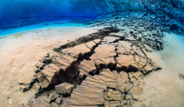 A fracture in the earth's crust in the rift valley between the American and Eurasian continental plates in Iceland.