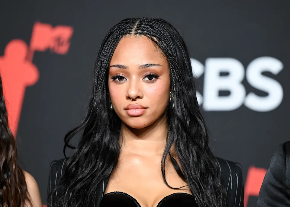 <h1 class="title">Manon Bannerman of KATSEYE</h1><cite class="credit">Gilbert Flores/Getty Images</cite>