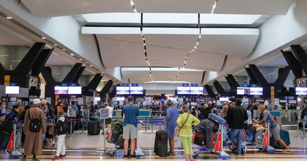 Despite travel warnings from Canada, U.S. and China, South Africa records historic 10.5 million visitors in 2025