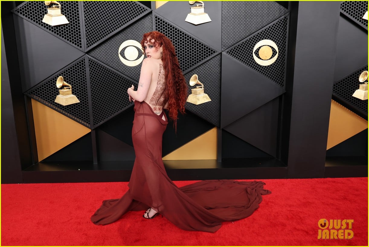 chappell roan 055275192