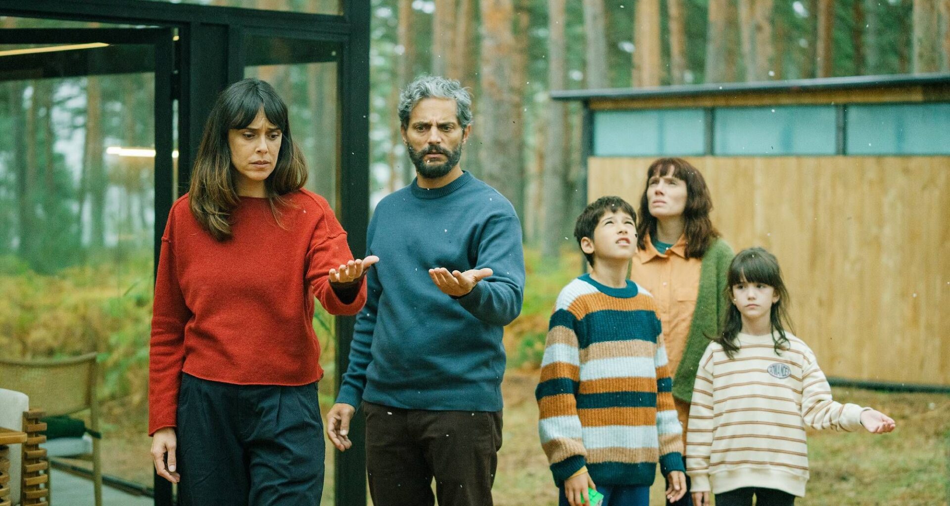 Netflix’s new mystery thriller is a seriously intense movie packed with twists — and you can stream it now