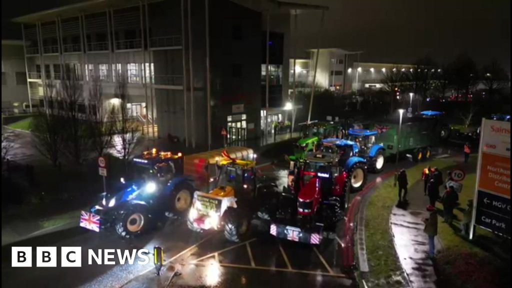 Farmers block Sainsbury's distribution centre in Northampton