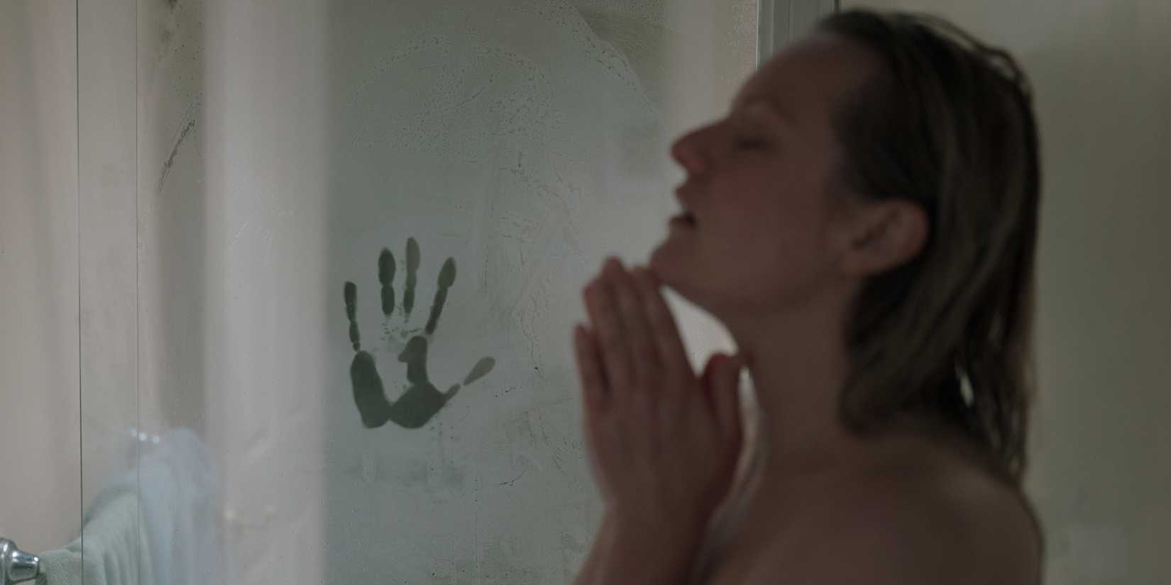 Elisabeth Moss in the shower in The Invisible Man