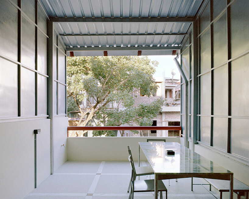 exutoire shifts the core of 1990s tube house to form studio-home in hanoi - 14