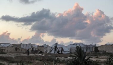 Israel kills 2 Palestinians in Gaza in new ceasefire violation