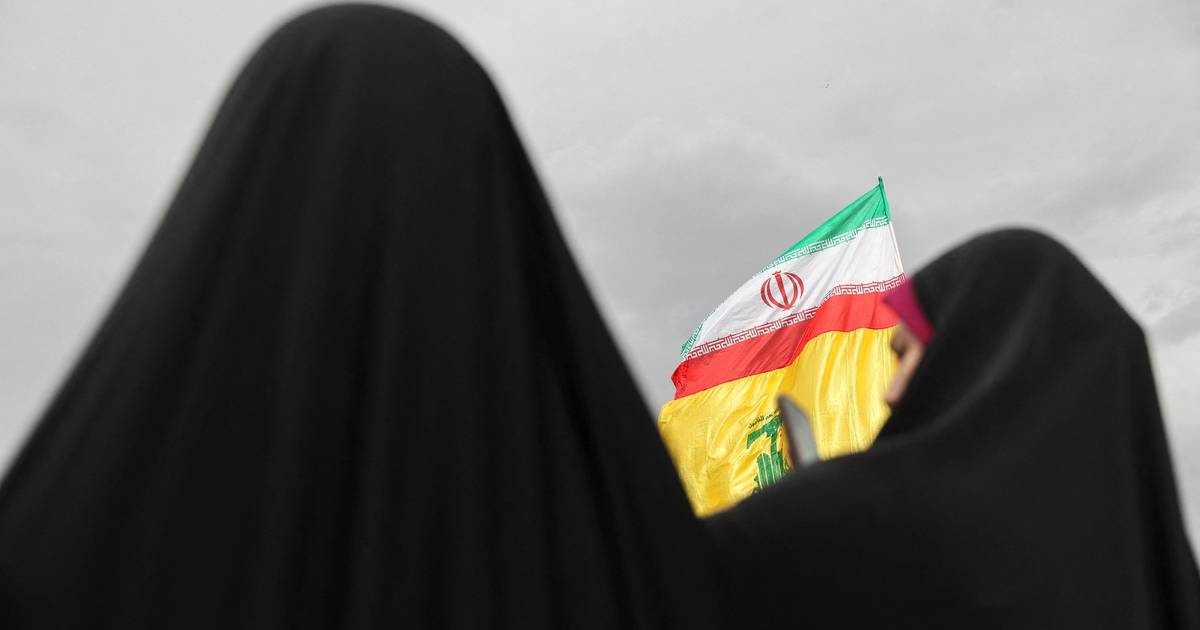 Iranian diplomats ferrying millions in cash to Hezbollah
