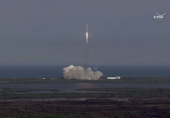 Euro boffins track lithium plume from Falcon 9 burn-up • The Register