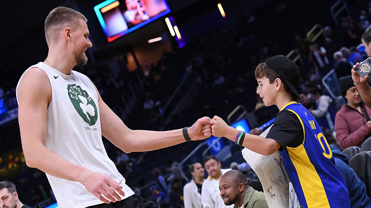 Warriors Add 7’2 “Unicorn” and NBA Champion Kristaps Porzingis - NBA