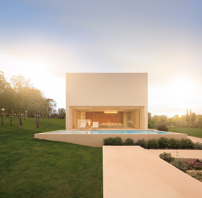 fran silvestre arquitectos develops timber-and-steel home conceived for dismantling in spain