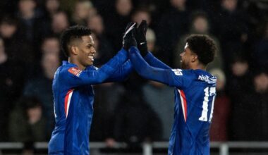 Chelsea fans’ preferred lineup against Burnley: Estêvão ahead of Neto