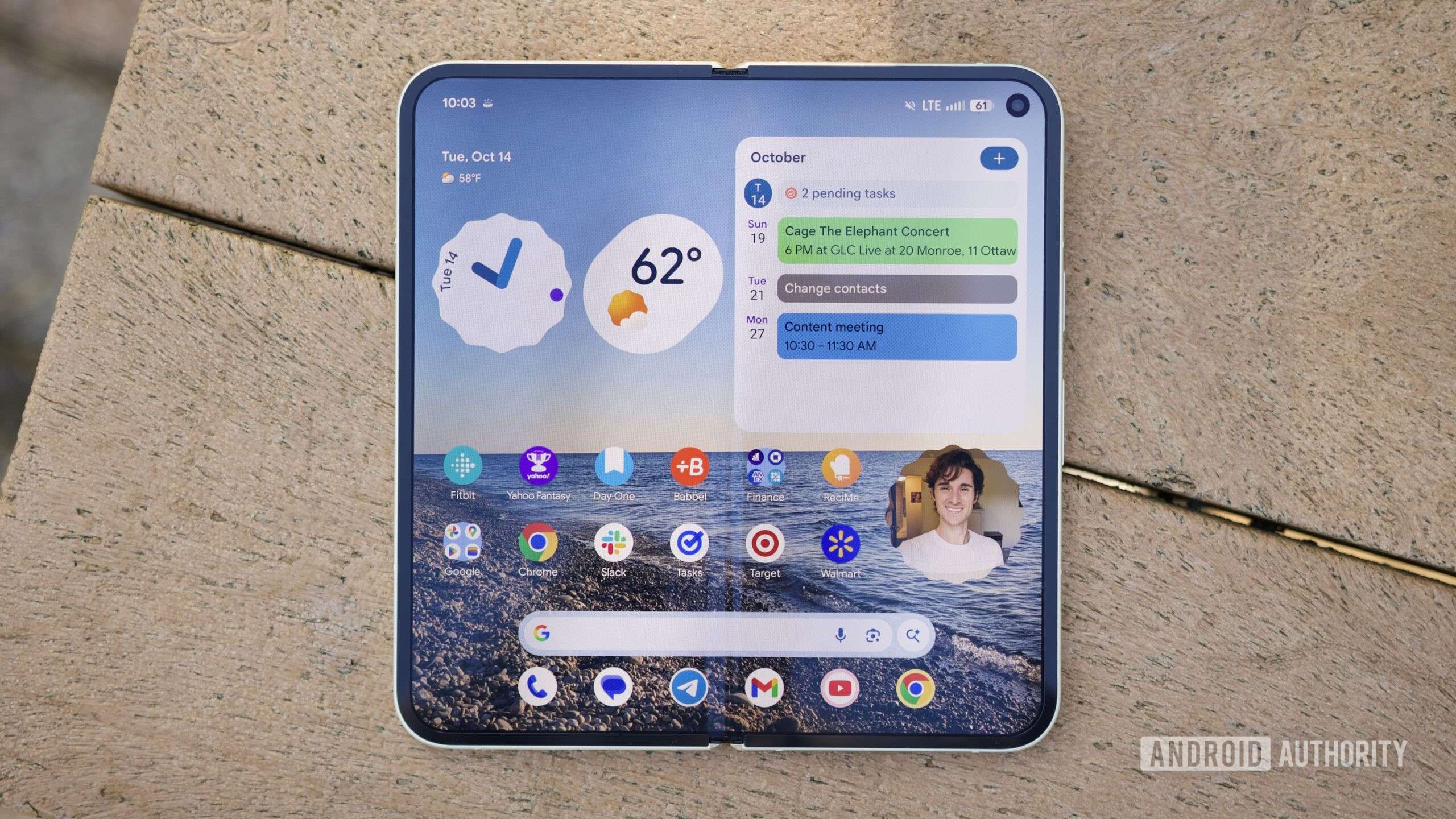 The home screen on the Google Pixel 10 Pro Fold's inner display.