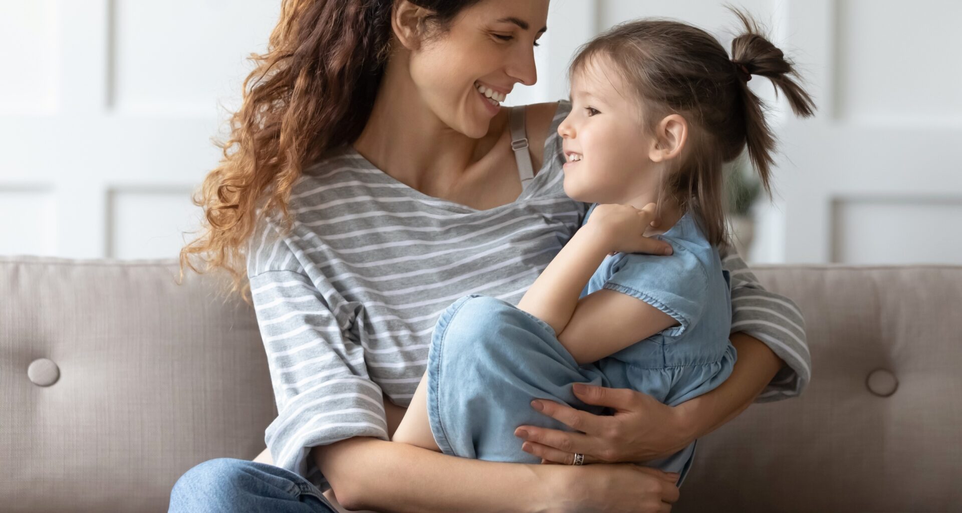 Signals of a mother and child’s bond can be found in their hair
