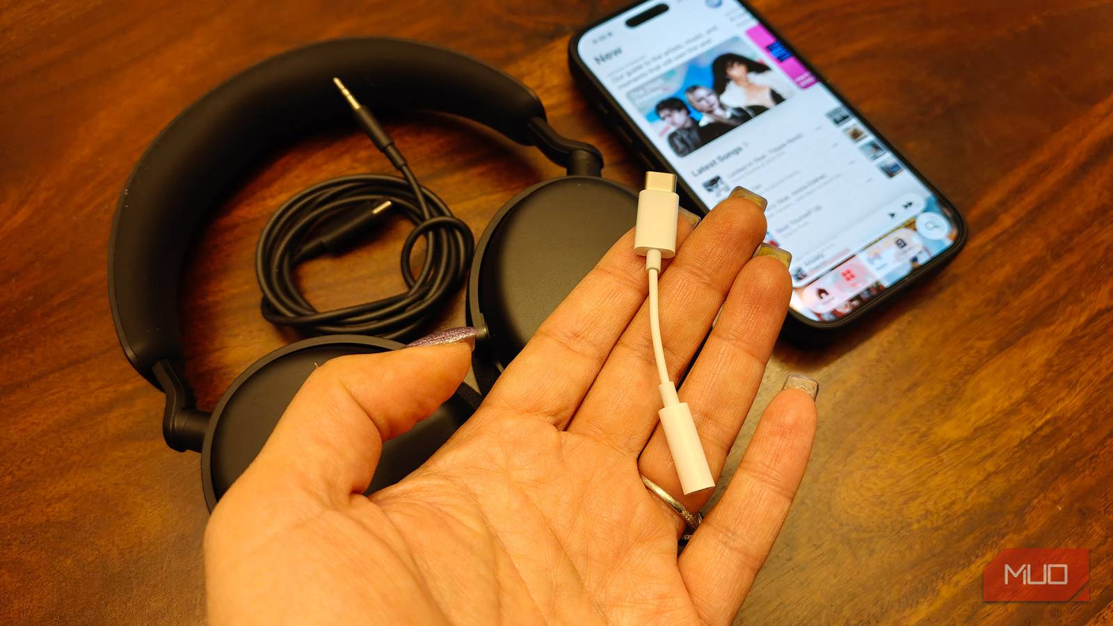 4 tiny USB-C accessories I keep in my bag that fix the most annoying phone problems