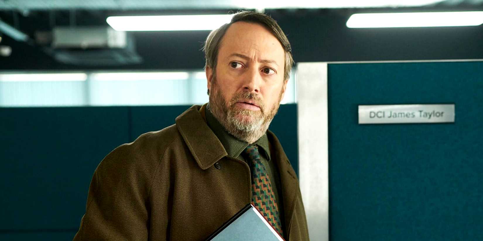 David Mitchell as John "Ludwig" Taylor in Ludwig