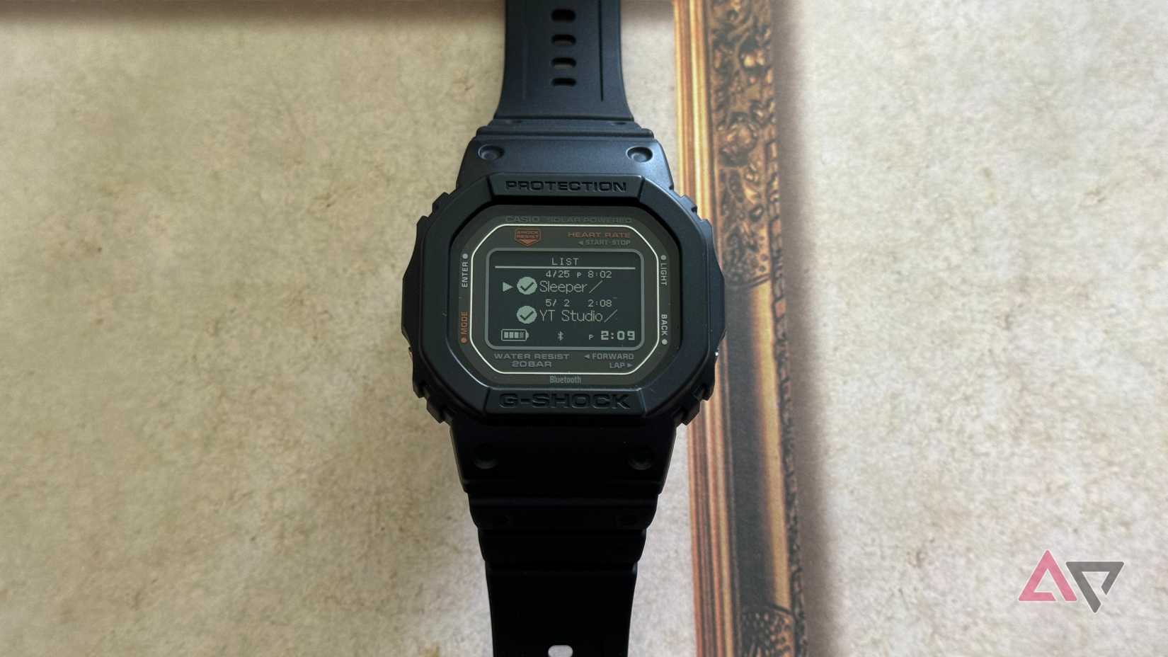 G-Shock Move DWH5600 displaying smartphone notifications