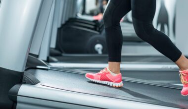 This incline walking workout burns 7% more fat than running, scientists confirm