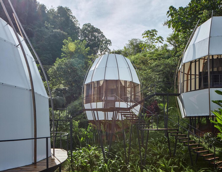 Tropical Hotels in Costa Rica: Six Projects to Explore Climate-Sensitive Architecture in Central America - Image 1 of 9