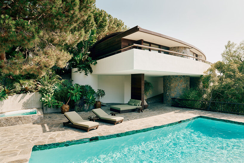 lautner's castle conner perry