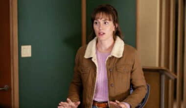 The CW Reportedly Cancelled Comedy Series With 91% Rotten Tomatoes After One Season