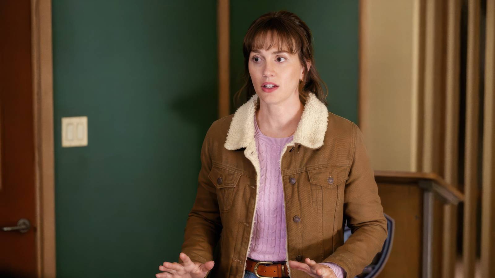 The CW Reportedly Cancelled Comedy Series With 91% Rotten Tomatoes After One Season